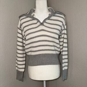 Sage + Stone Striped‎ Cowl Neck Cropped Sweater Gray White Women's Size Large